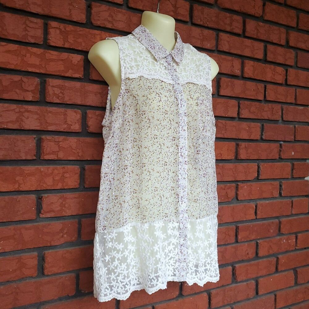 Western Sleeveless Button Up Blouse Sz M Floral Lace Semi Sheer Festival Cowgirl